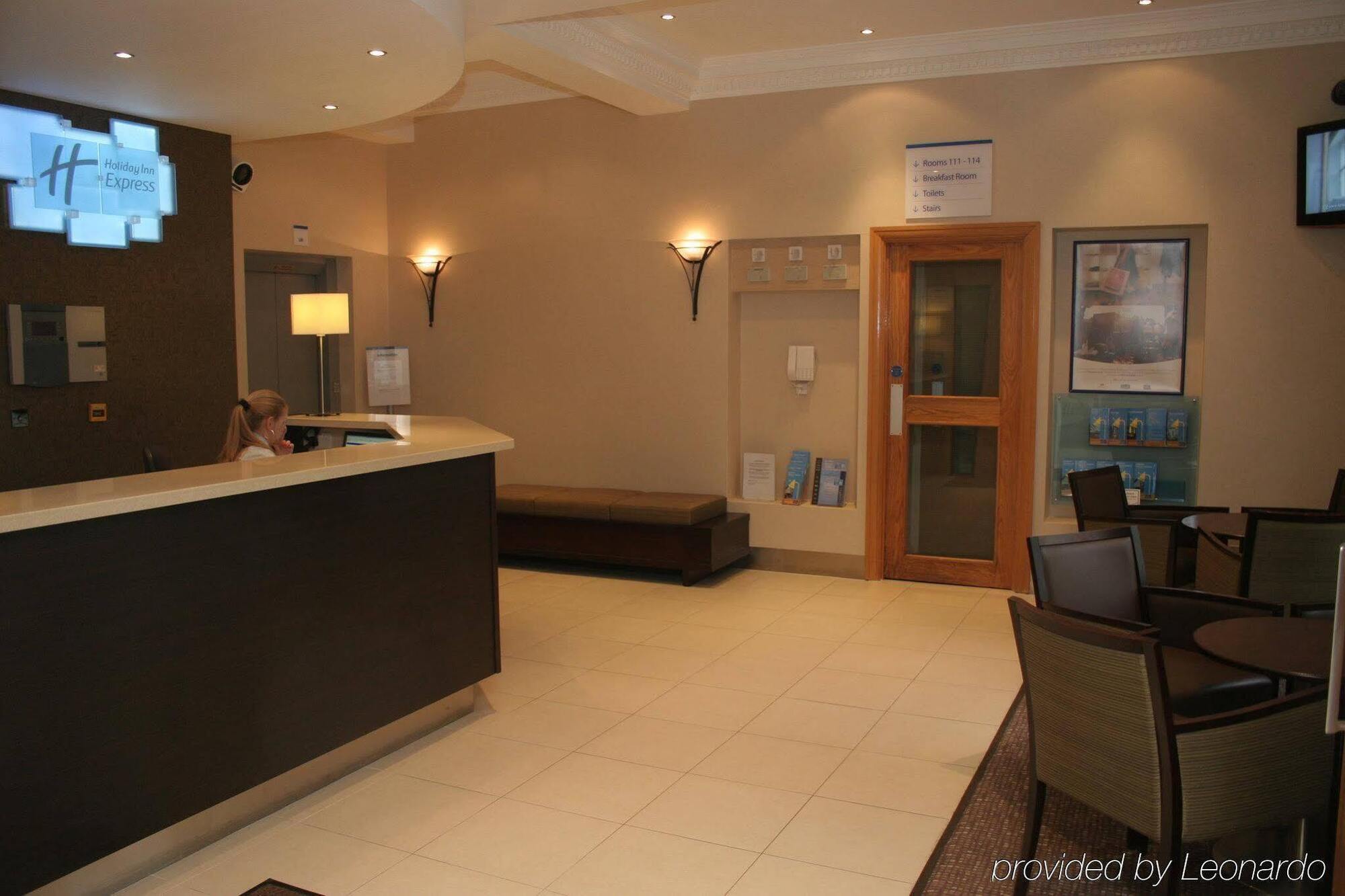 Hotel Express Victoria By Ihg Londen